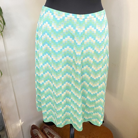 SOLD Vintage 60s Mid Mod Skirt Suit - Picture 7 of 10